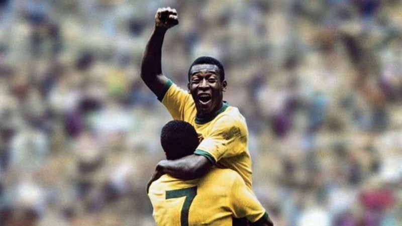 Với Brazil, Pelé là vua bóng đá